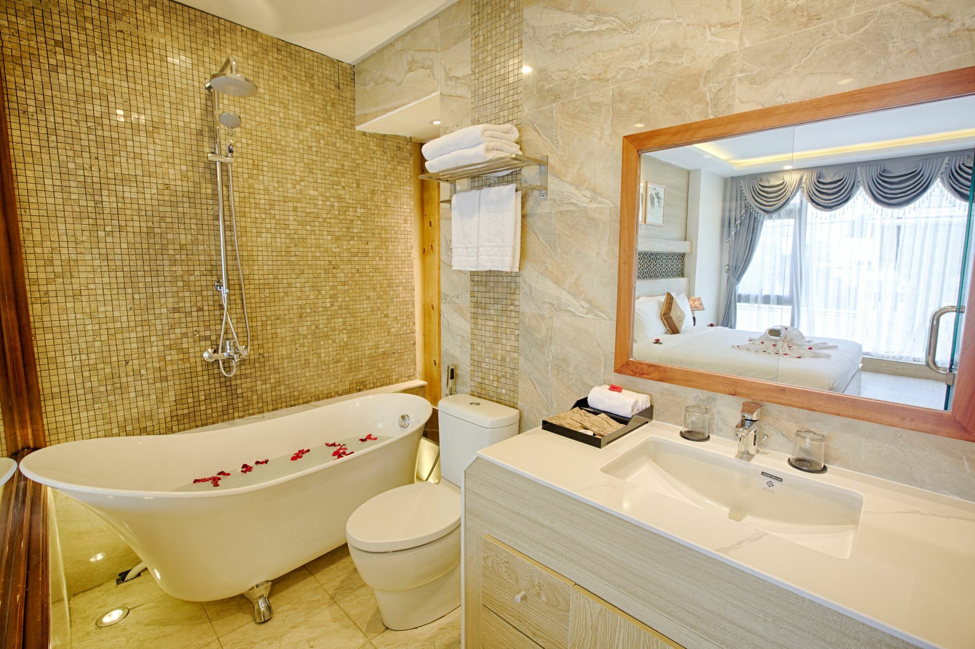 Alyssa Hotel Da Nang Eksteriør bilde